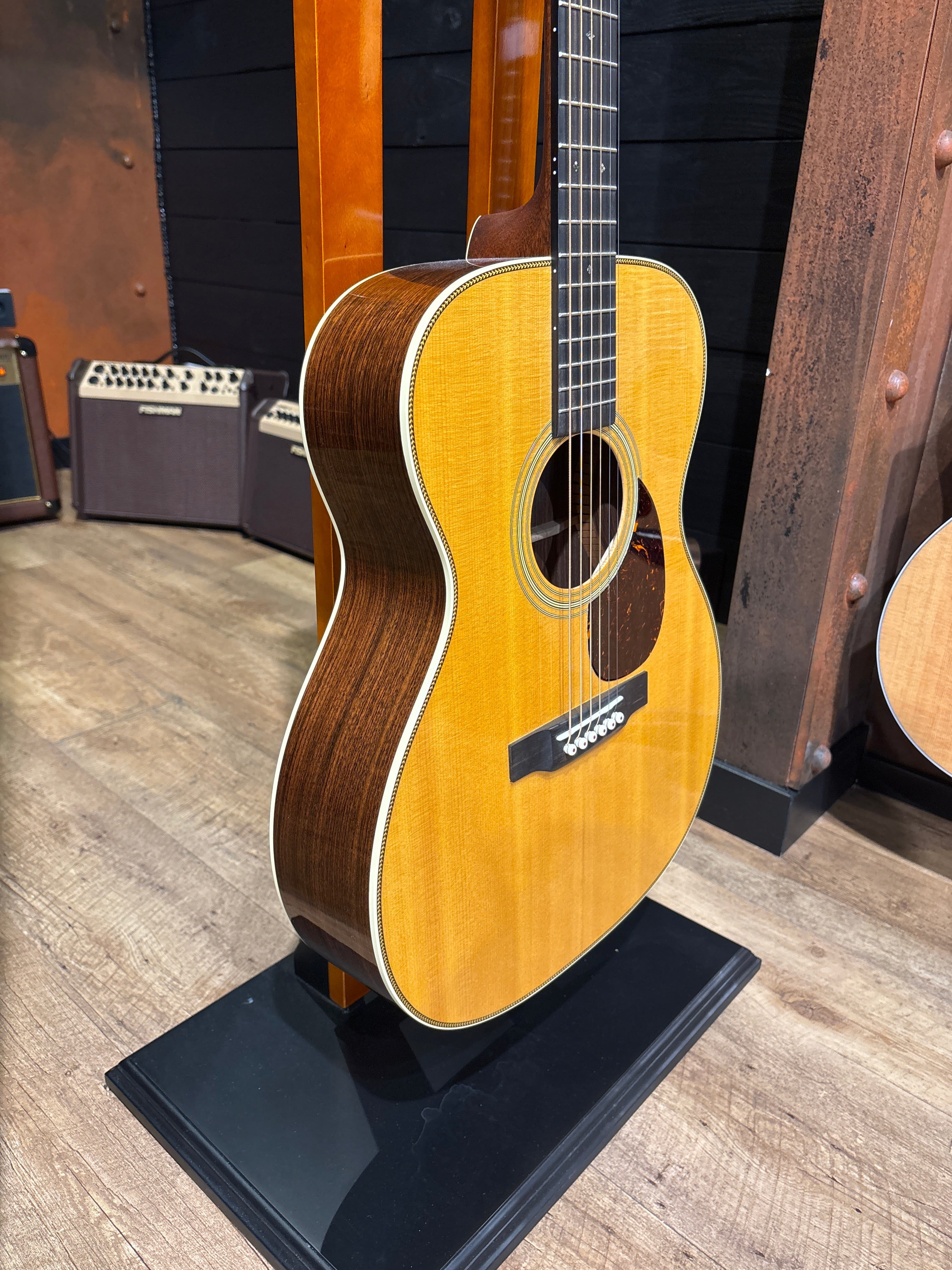 Martin OM28