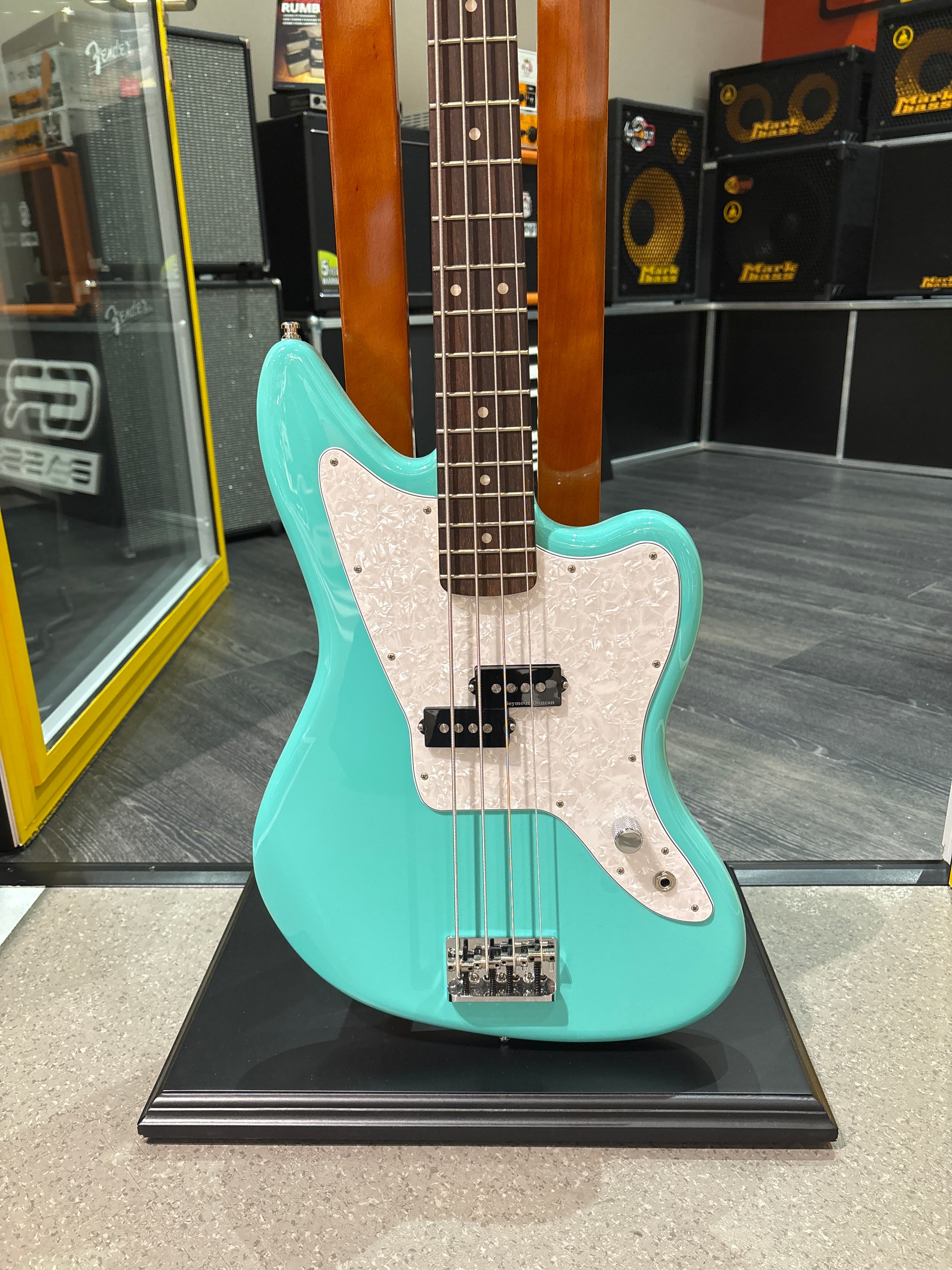 Fender Mark Hoppus Jaguar Bass