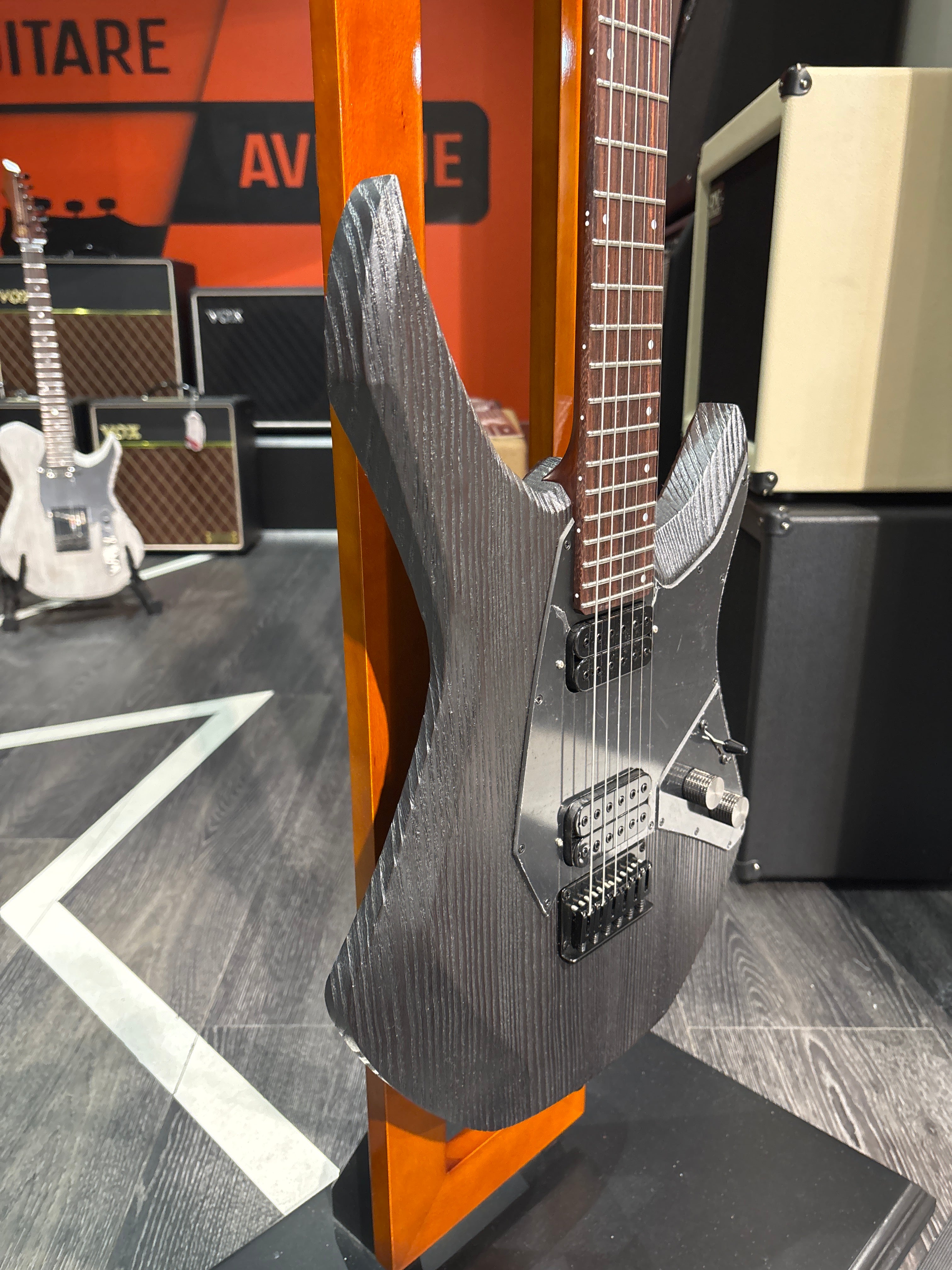 Flamel Guitars Arsenic standard