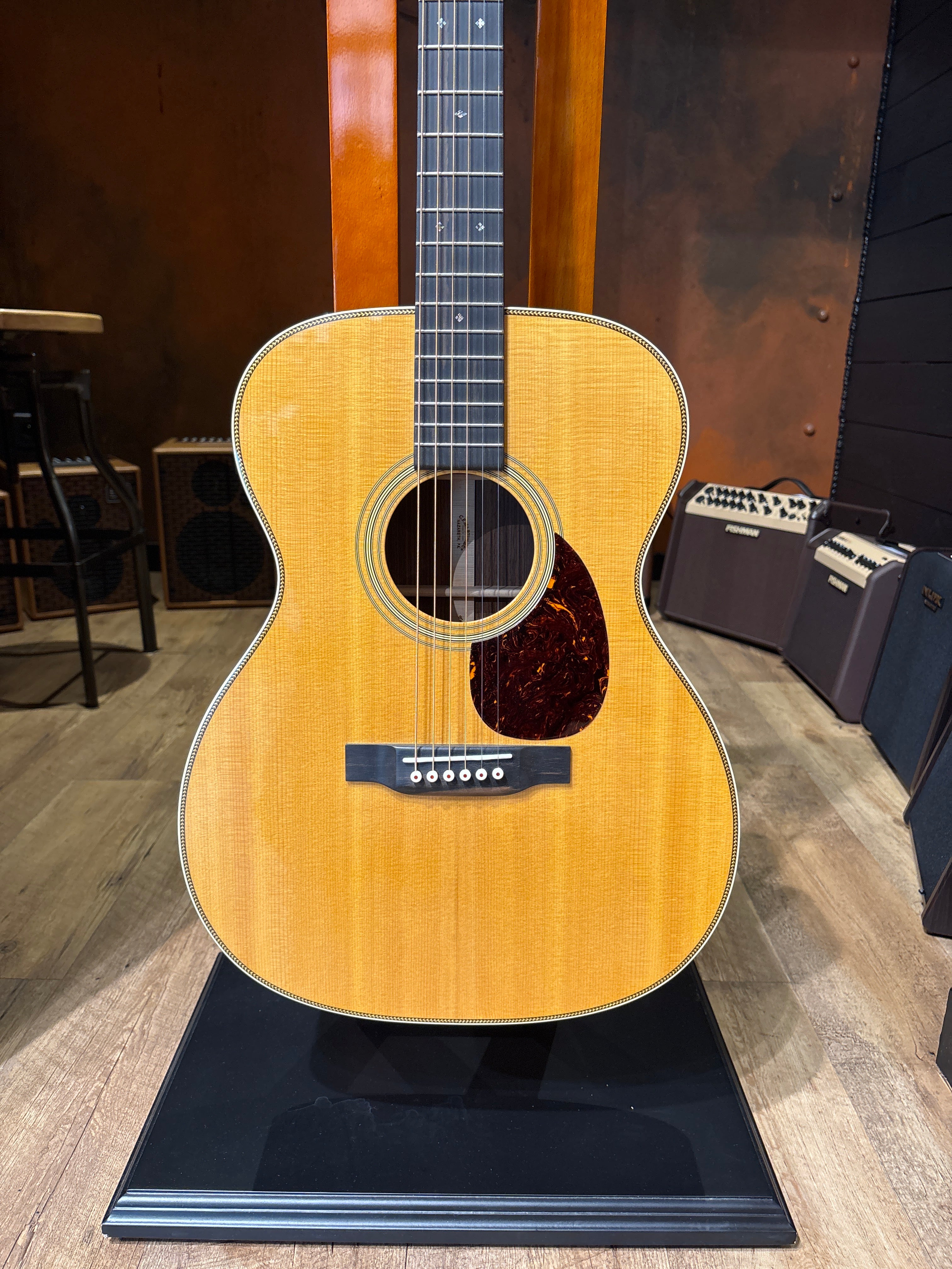 Martin OM28