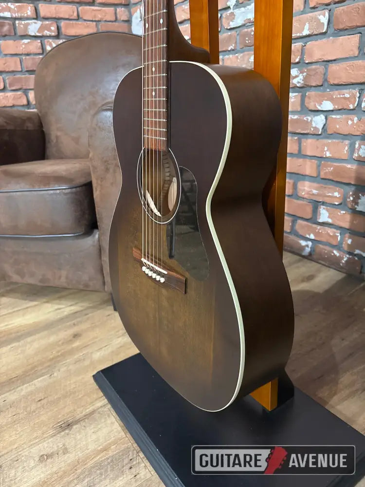 Art & Lutherie Legacy Bourbon burst- Occasion - Guitare acoustique d’occasion