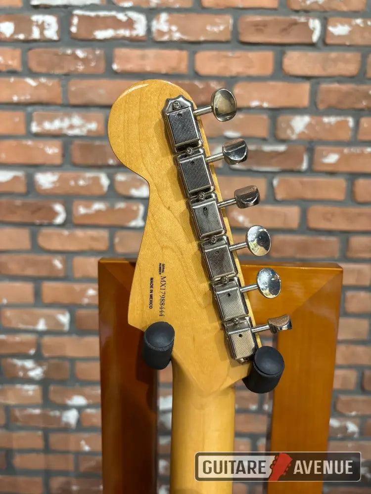 Fender Classic Player Stratocaster - Occasion Guitare électrique