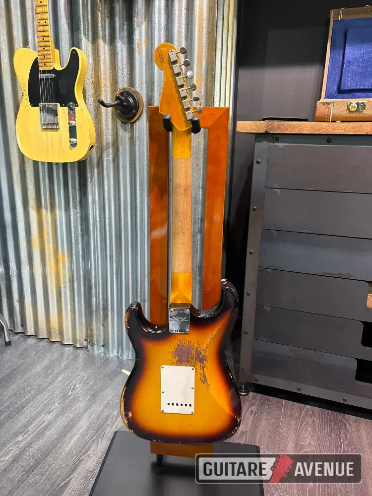 Fender Custom Shop 61 Stratocaster Heavy Relic Sfa3Tsb