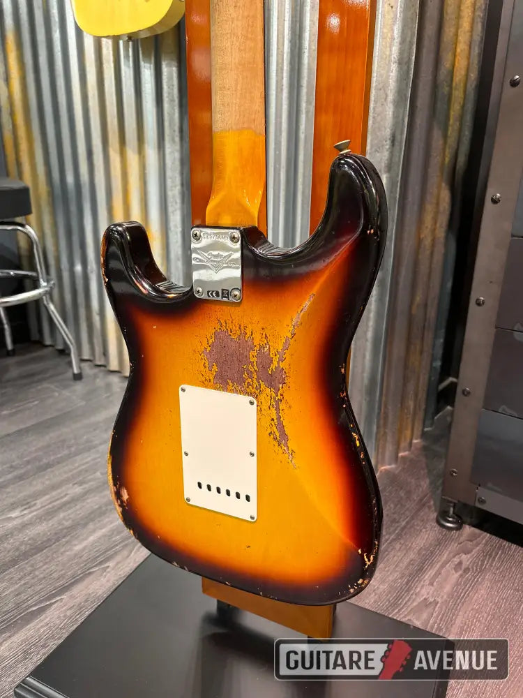 Fender Custom Shop 61 Stratocaster Heavy Relic Sfa3Tsb