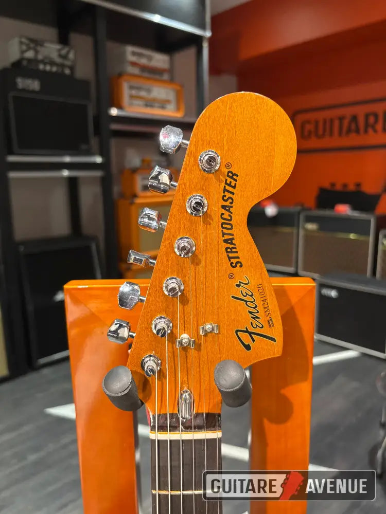 Fender Vintera II Stratocaster Antigua 70e anniversaire - Guitare électrique