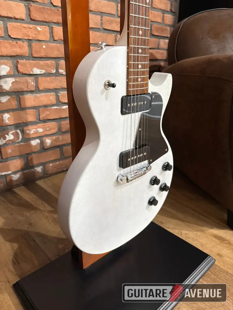 Gibson Les Paul Tribute P90 worn white satin - Occasion - Guitare électrique