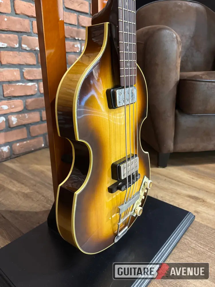 Hofner Violin Bass 62 reissue Occasion Basses