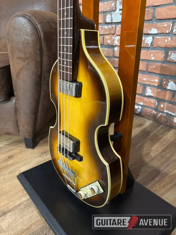 Hofner Violin Bass 62 reissue Occasion Basses