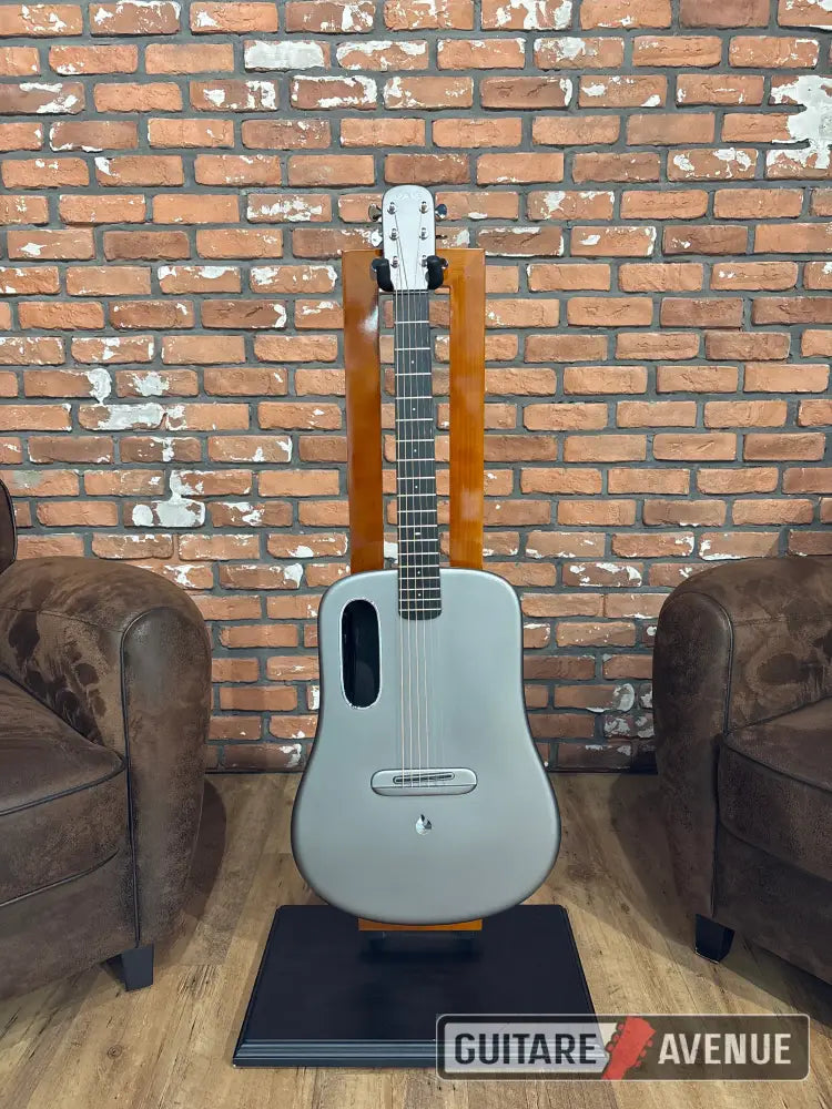 Lava Me III - Occasion Guitare acoustique d’occasion