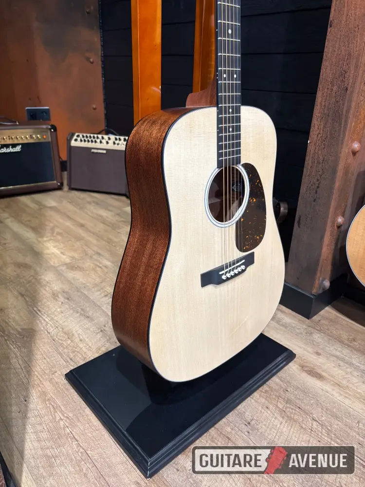 Martin D10E Guitare électro-acoustique