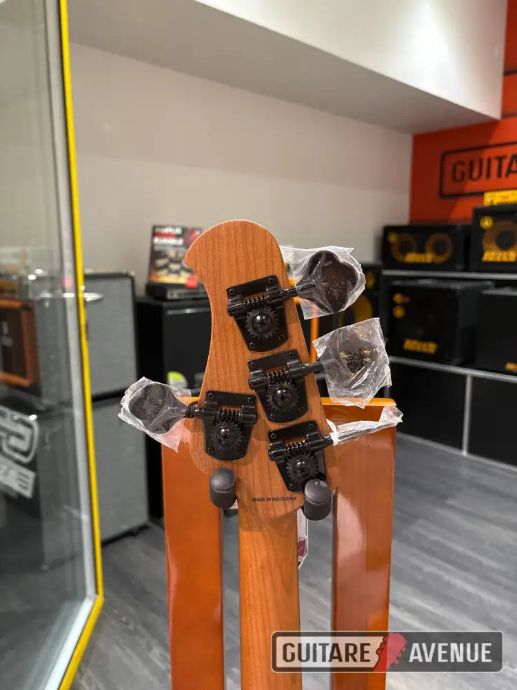 Sterling by Muic Man Ray 34 PSK Basses