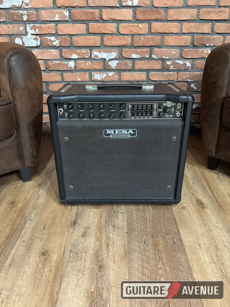 Mesa Boogie 5/25 express + Flycase - Occasion Ampli