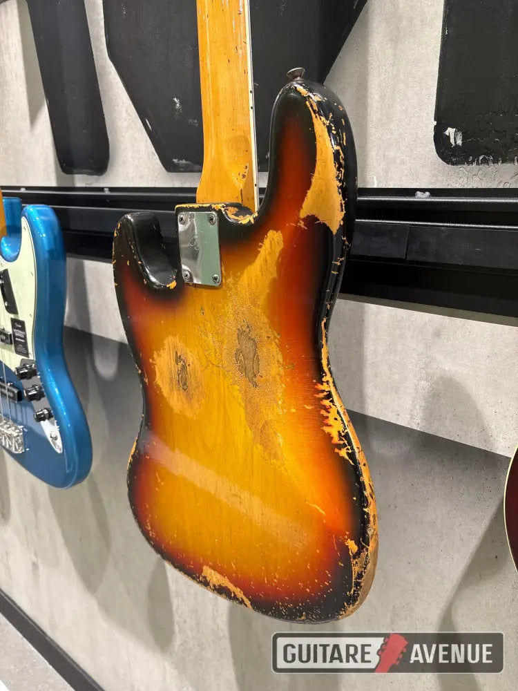 Fender American Jazz Bass 1968 3Ts - Occasion Basses