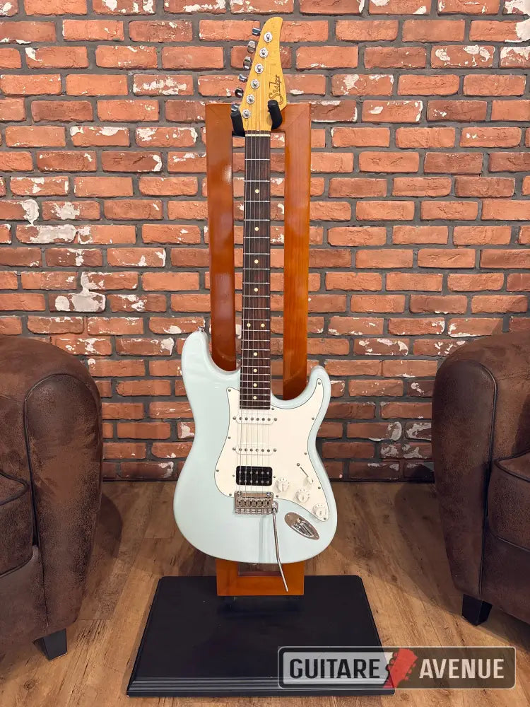Suhr Classic S HSS sonic blue- Occasion Guitare électrique