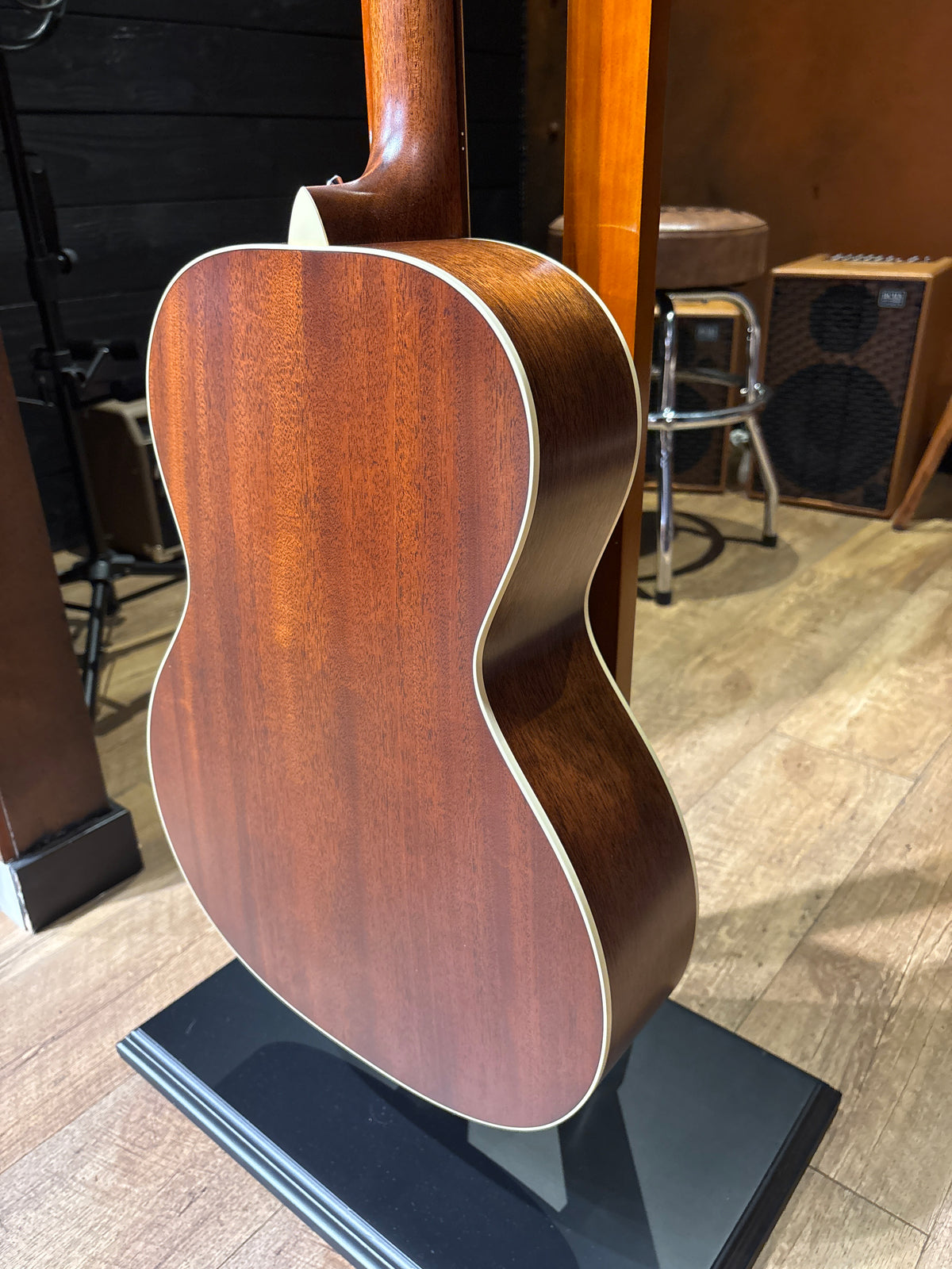 Martin 00L-16E Black Smoke