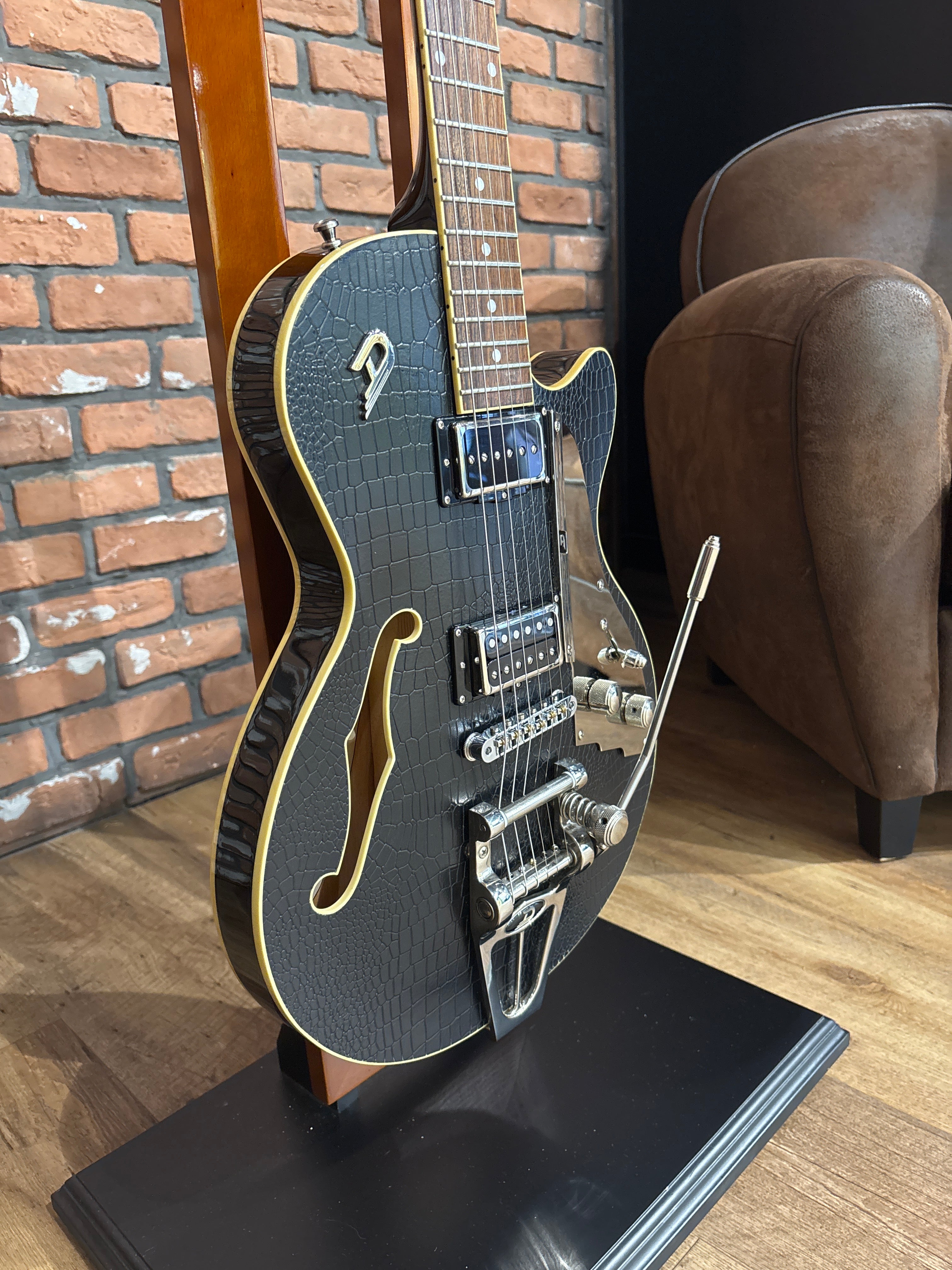 Duesenberg Starplayer TV Outlaw - Occasion