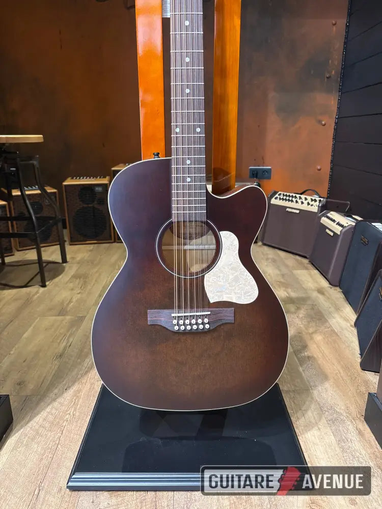 Art & Lutherie Legacy 12 cordes Bourbon burst Guitare acoustique