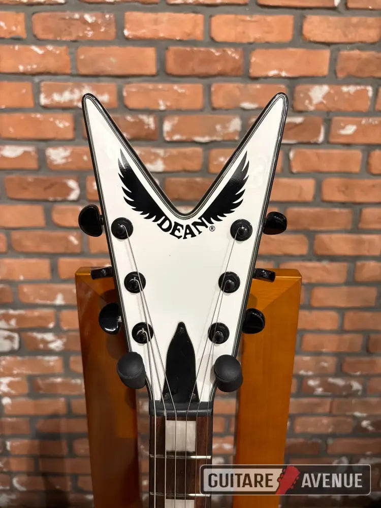 Dean 79 White Flying V - Occasion Guitare électrique