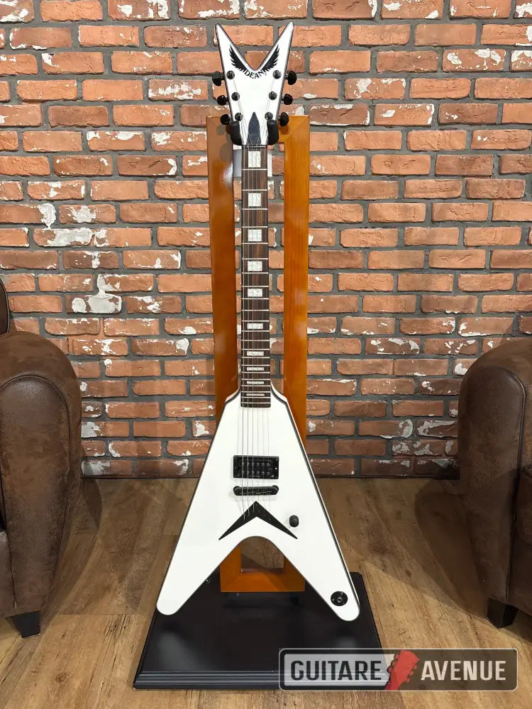 Dean 79 White Flying V - Occasion Guitare électrique