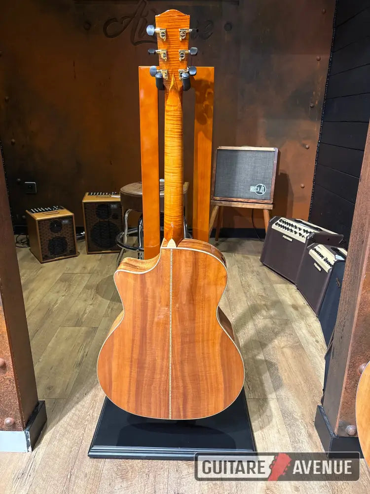 Eastman AC622 CE Koa Ltd