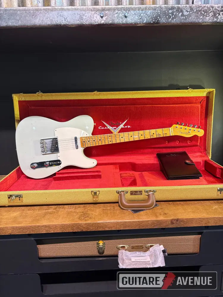 Fender 1955 Telecaster® Journeyman Relic® SASB Custom Shop