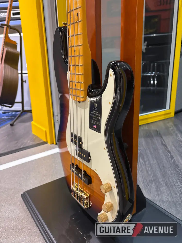 Fender 75th Anniversary American professional PJ Bass - Basses