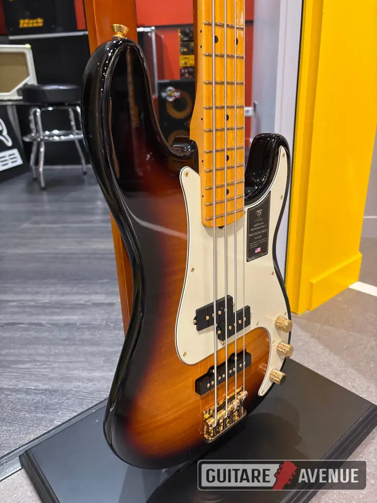 Fender 75th Anniversary American professional PJ Bass - Basses