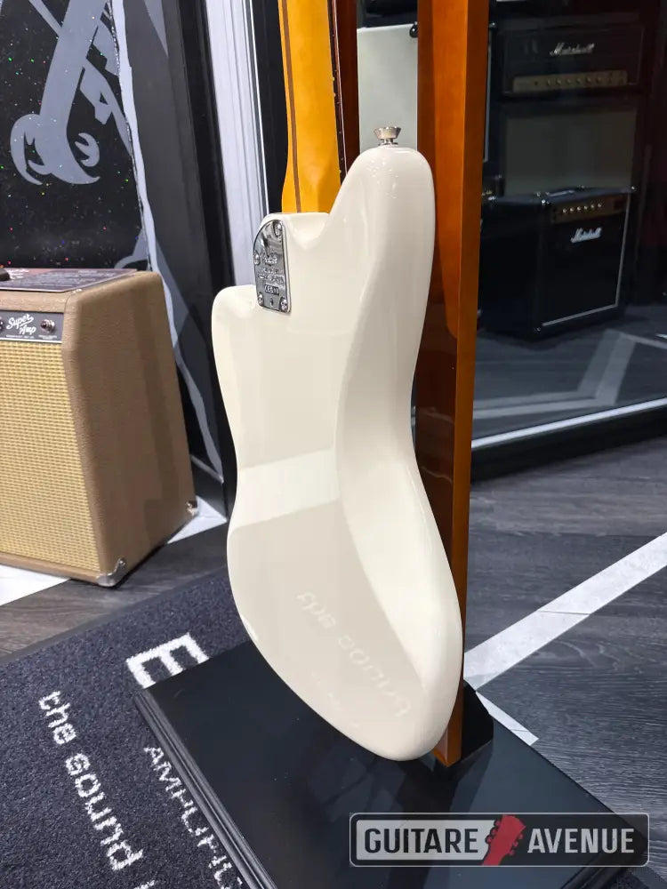 Fender American Professionnal Jazzmaster RW Olympic white - Guitare électrique