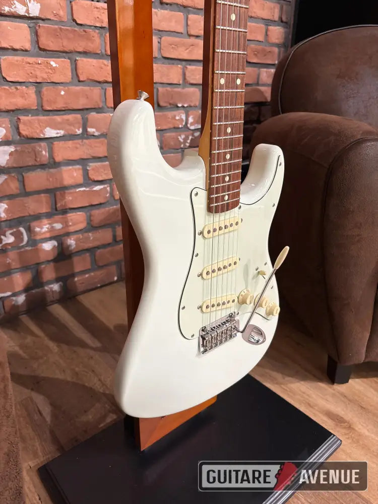 Fender Classic Player Stratocaster - Occasion Guitare électrique