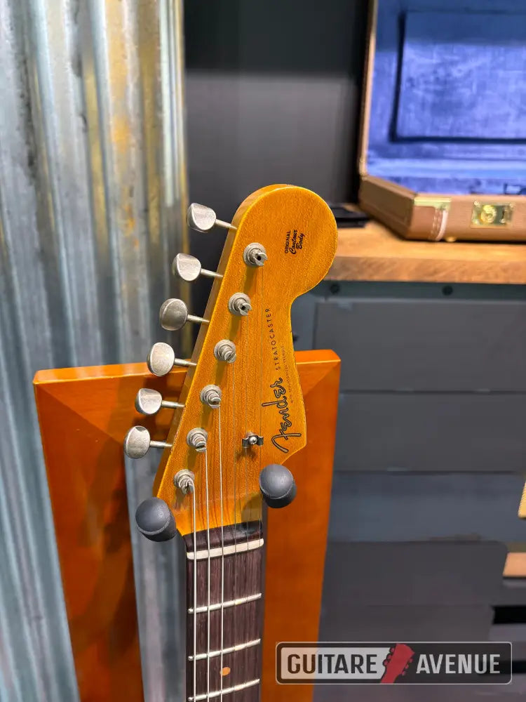 Fender Custom Shop 61 Stratocaster Heavy Relic Sfa3Tsb