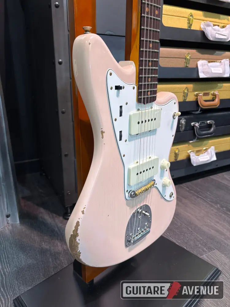 Fender Custom shop 1963 Jazzmaster relic aged Shell Pink Custom Shop