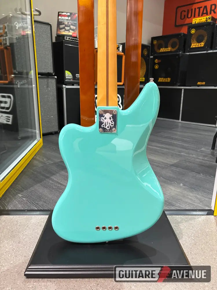 Fender Mark Hoppus Jaguar Bass Basses