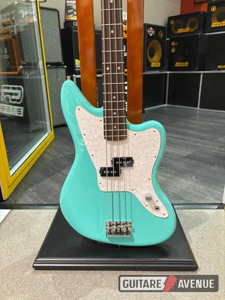 Fender Mark Hoppus Jaguar Bass Basses