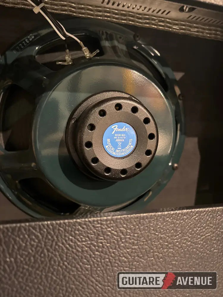 Fender Tone Master Deluxe Reverb Ampli