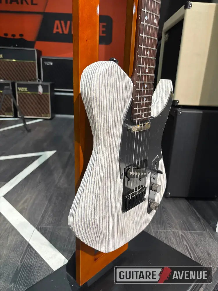 Flamel Guitars Cyanure Standard - Guitare électrique