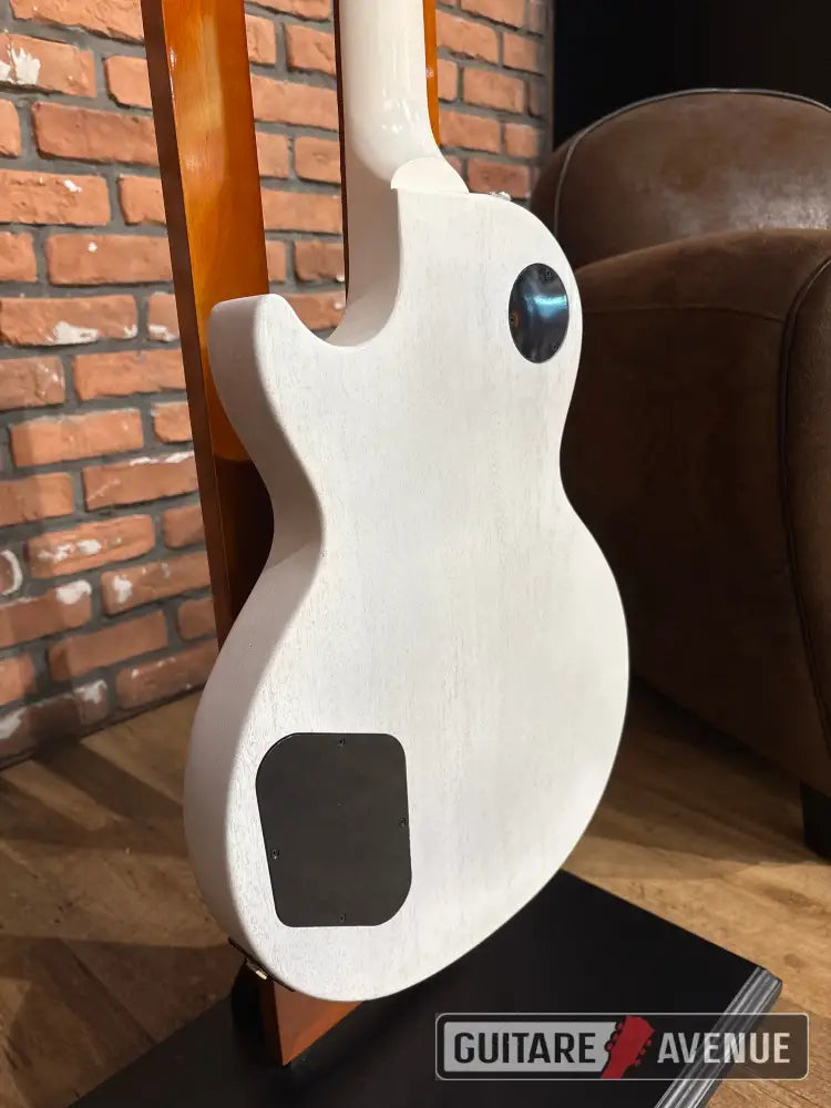 Gibson Les Paul Tribute P90 worn white satin - Occasion - Guitare électrique