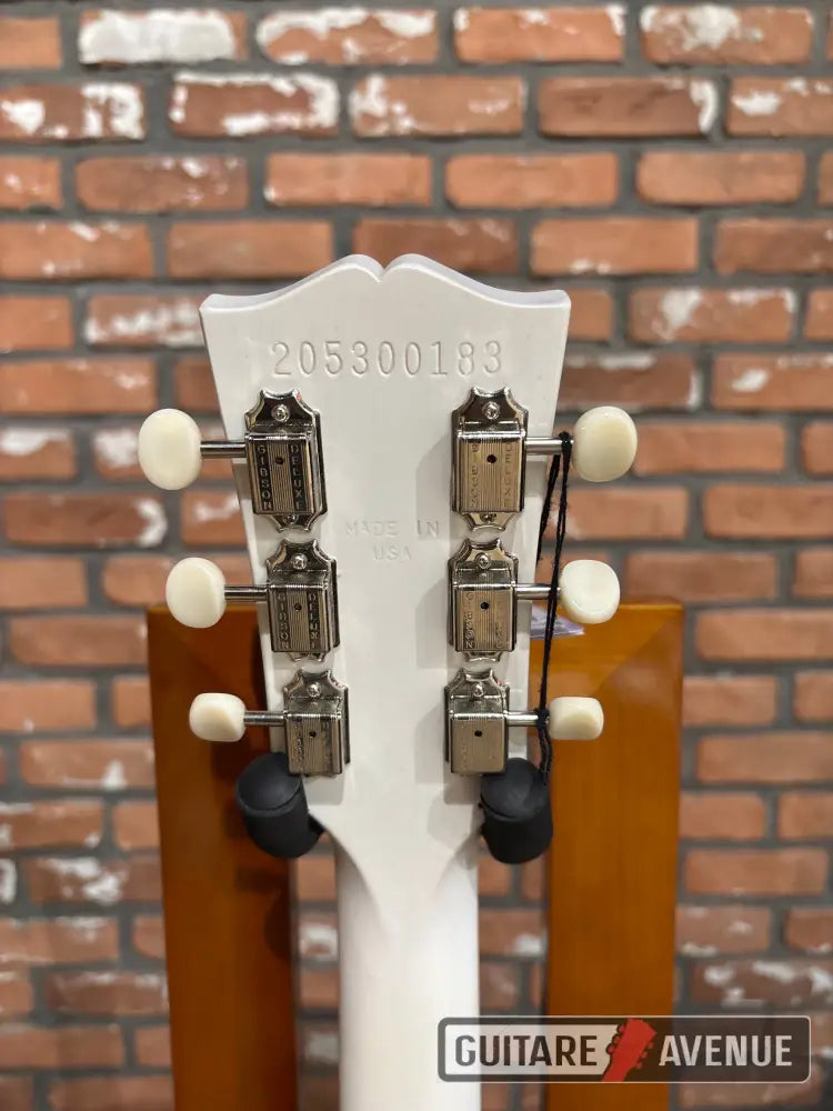 Gibson Les Paul Tribute P90 worn white satin - Occasion - Guitare électrique