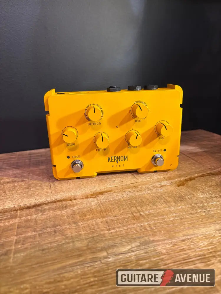 Kernom Moho Fuzz Effet