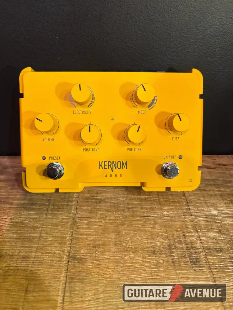 Kernom Moho Fuzz Effet