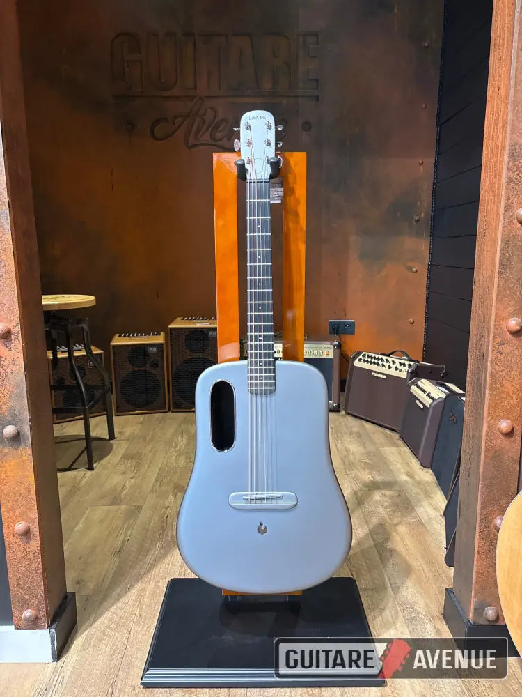 Lava me 4 Guitare électro-acoustique