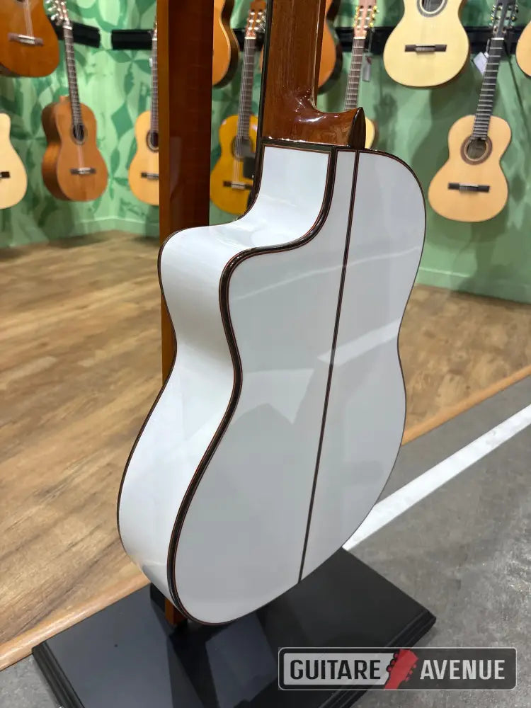 Martinez Kema series White MP - Guitare Classique