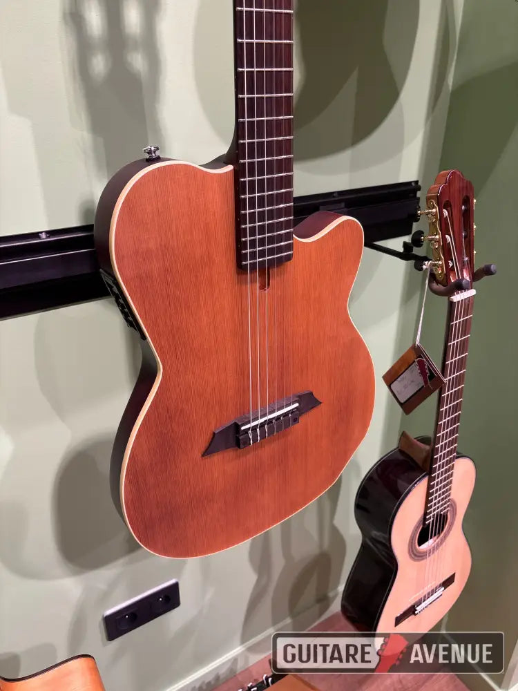 Sire Larry Carlton G5N Guitare Classique