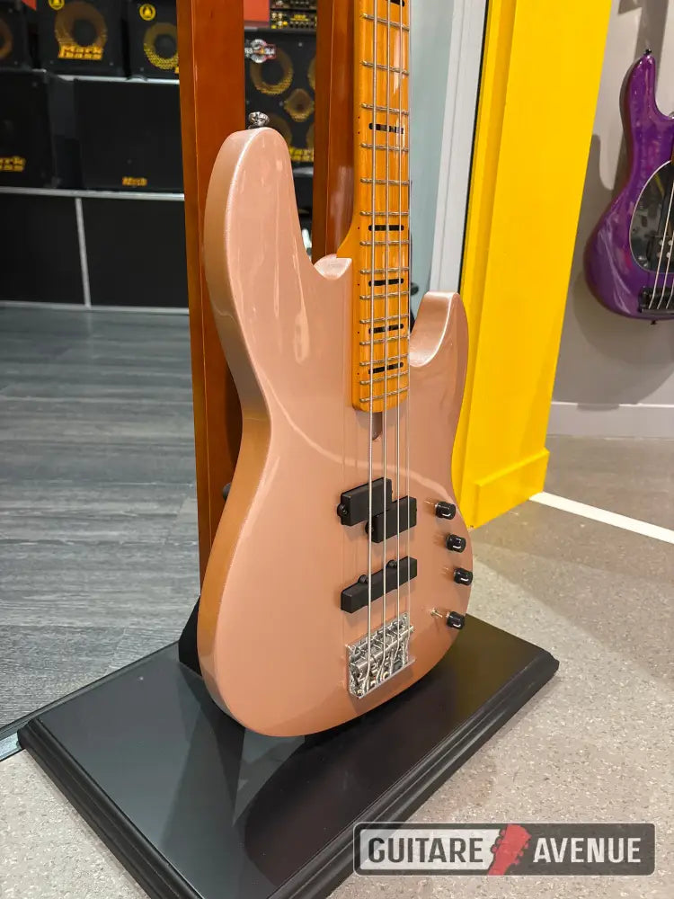 Sire Marcus Miller U7 -4 Rose gold Basses