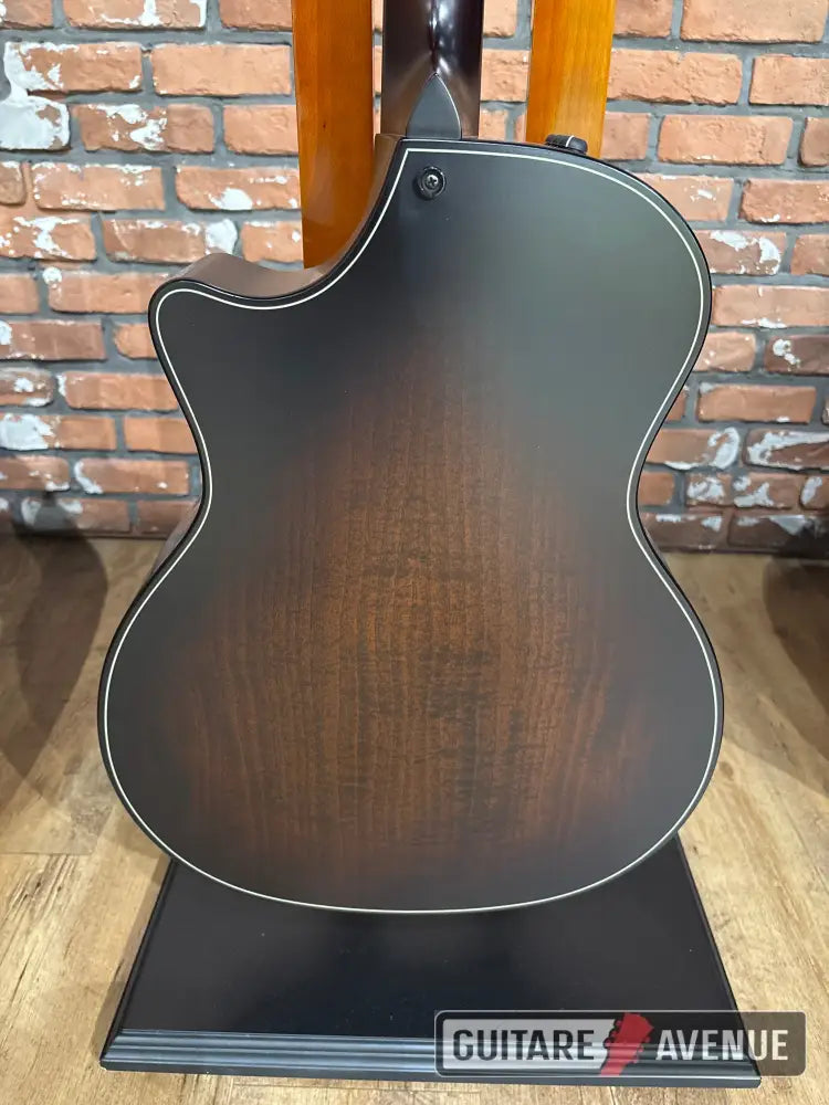 Taylor 324CE builders edition - Occasion - Guitare électro-acoustique