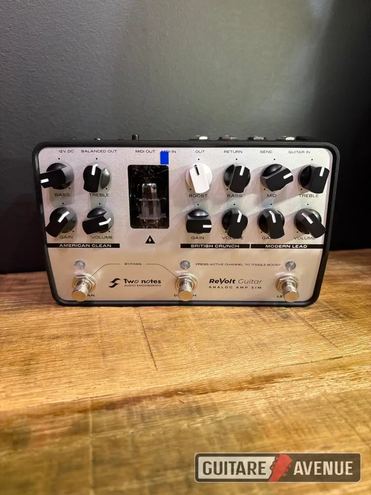 Two Notes Revolt Guitar Effet