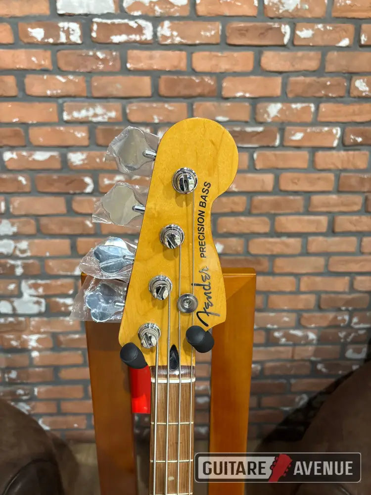 Fender Player Plus Precision Bass - Occasion Basses