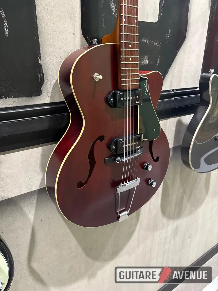 Godin Kingpin Ii P90 Burgundy Guitare Électrique